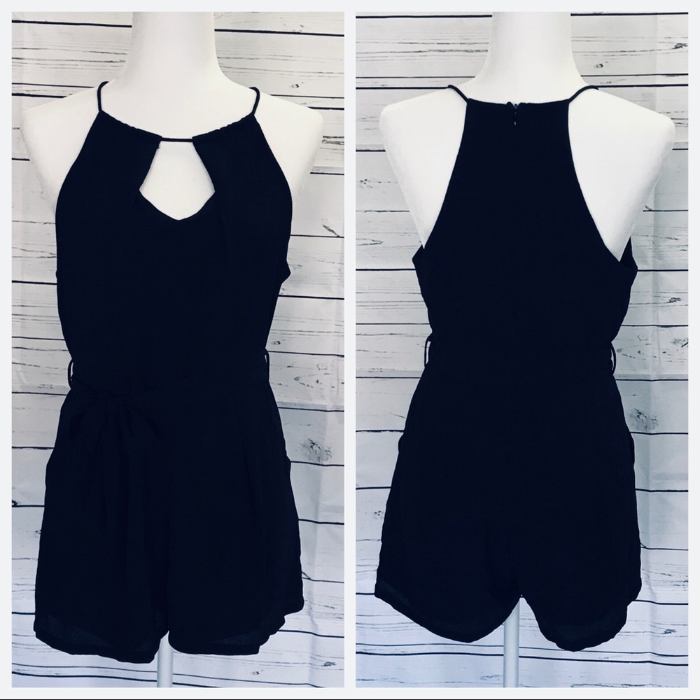 Romper - Picture 1 of 8